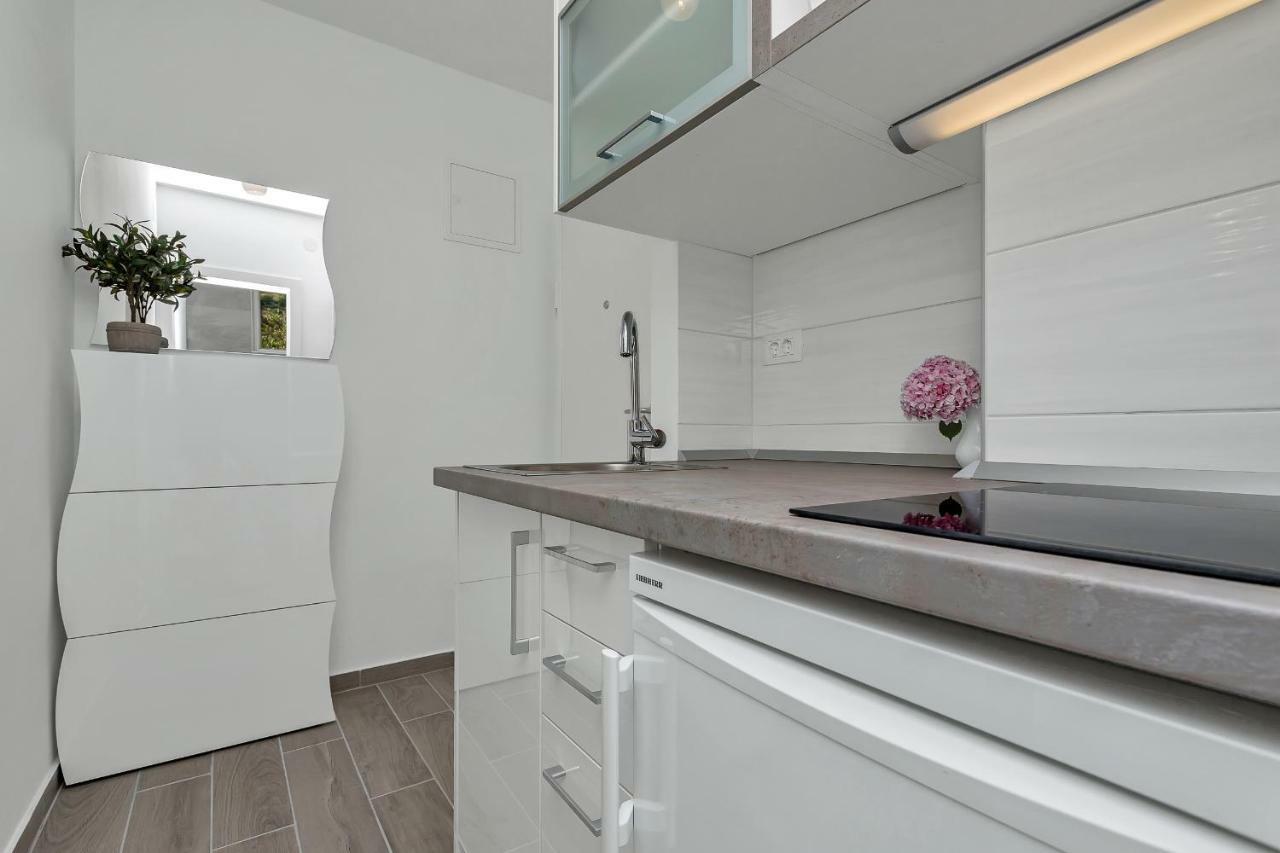 Apartment Kate Podgora Eksteriør bilde
