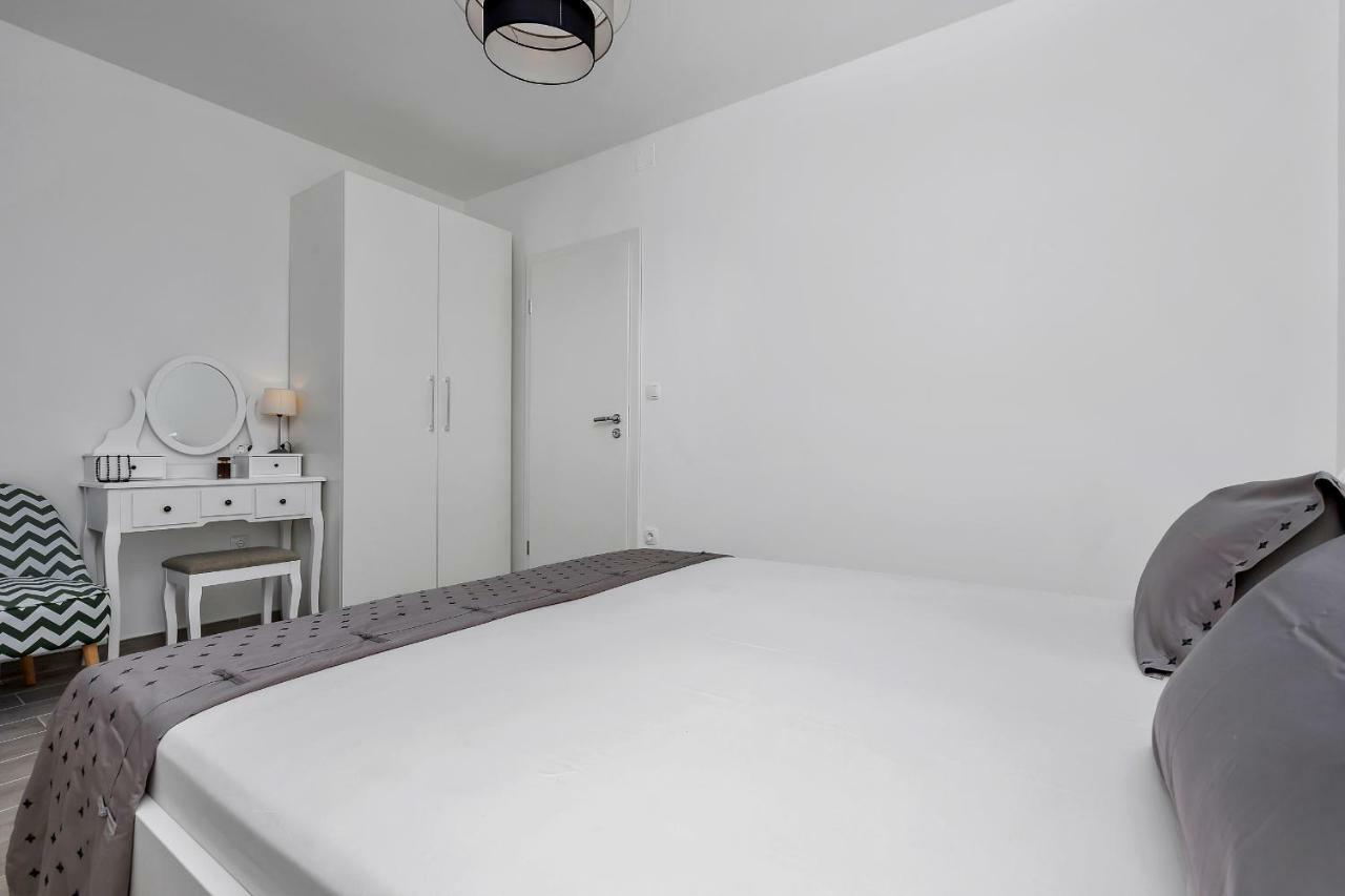 Apartment Kate Podgora Eksteriør bilde