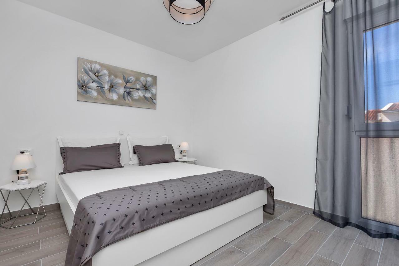 Apartment Kate Podgora Eksteriør bilde
